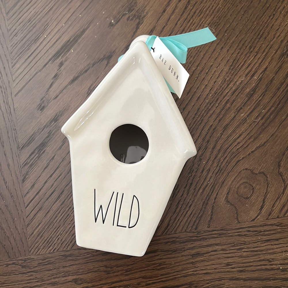 NWT Rae Dunn WILD Birdhouse